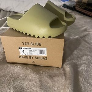 Yeezy Slides